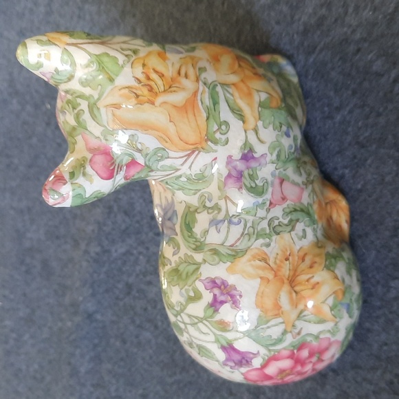 Vintage chintz cottagecore floral print decoupage cat figurine - Picture 3 of 9